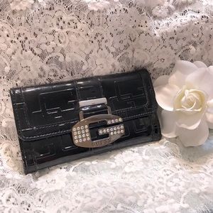 Guess Wallet